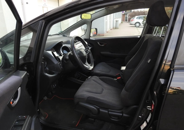 Honda Jazz cena 21900 przebieg: 119000, rok produkcji 2010 z Kielce małe 254